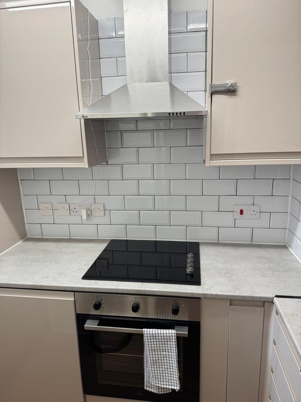 APlaceToStay Central London Apartment, Zone 1 Vacation rental in London Borough of Southwark