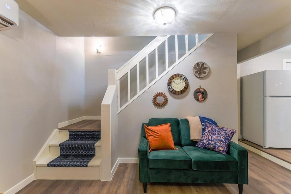 The Palouse Perch Apartment in Moscow