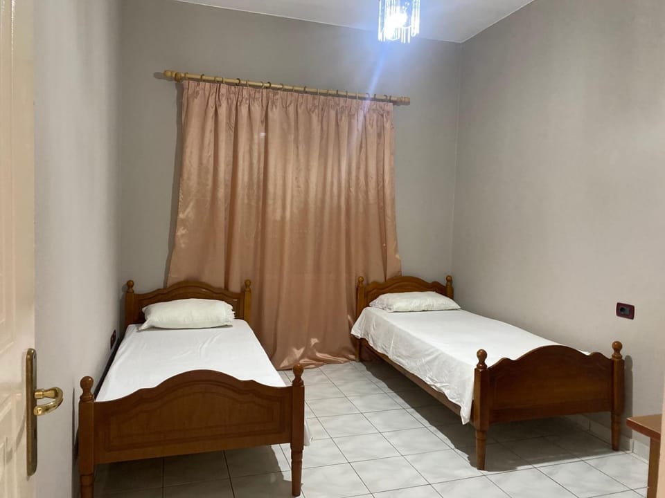 Casa SPECIALE House in Vlorë