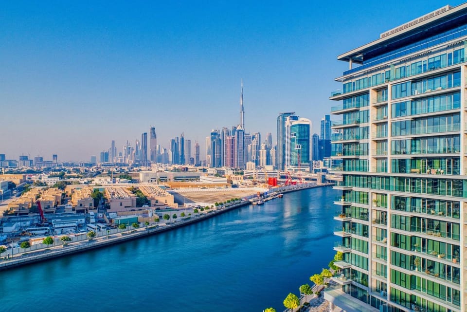 GuestReady - 1BR | Burj Khalifa & Canal Views Apartment in Dubai