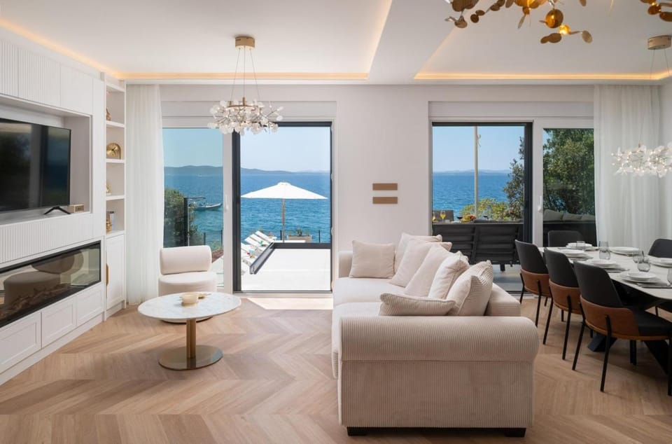 Villa Silvio first row, heated infinity pool Villa in Zadar County