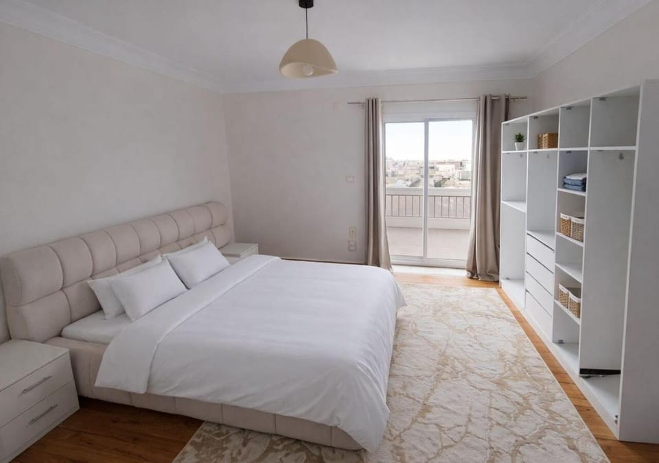 Bed, Photo of the whole room, Bedroom, wardrobe