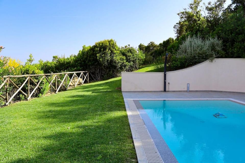 Garden view, Swimming pool