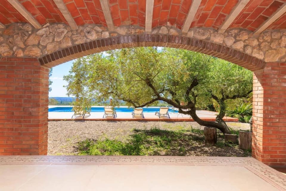 Masia Garriga House in Catalonia
