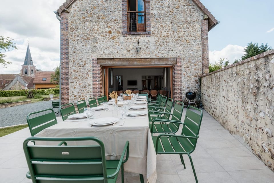 Patio, Day