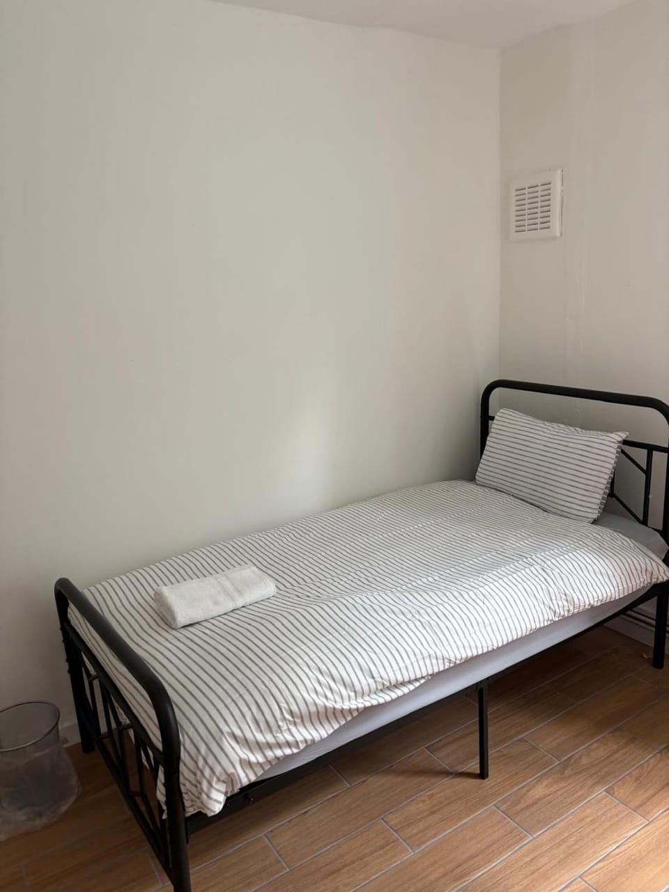APlaceToStay Central London Apartment, Zone 1 Vacation rental in London Borough of Southwark