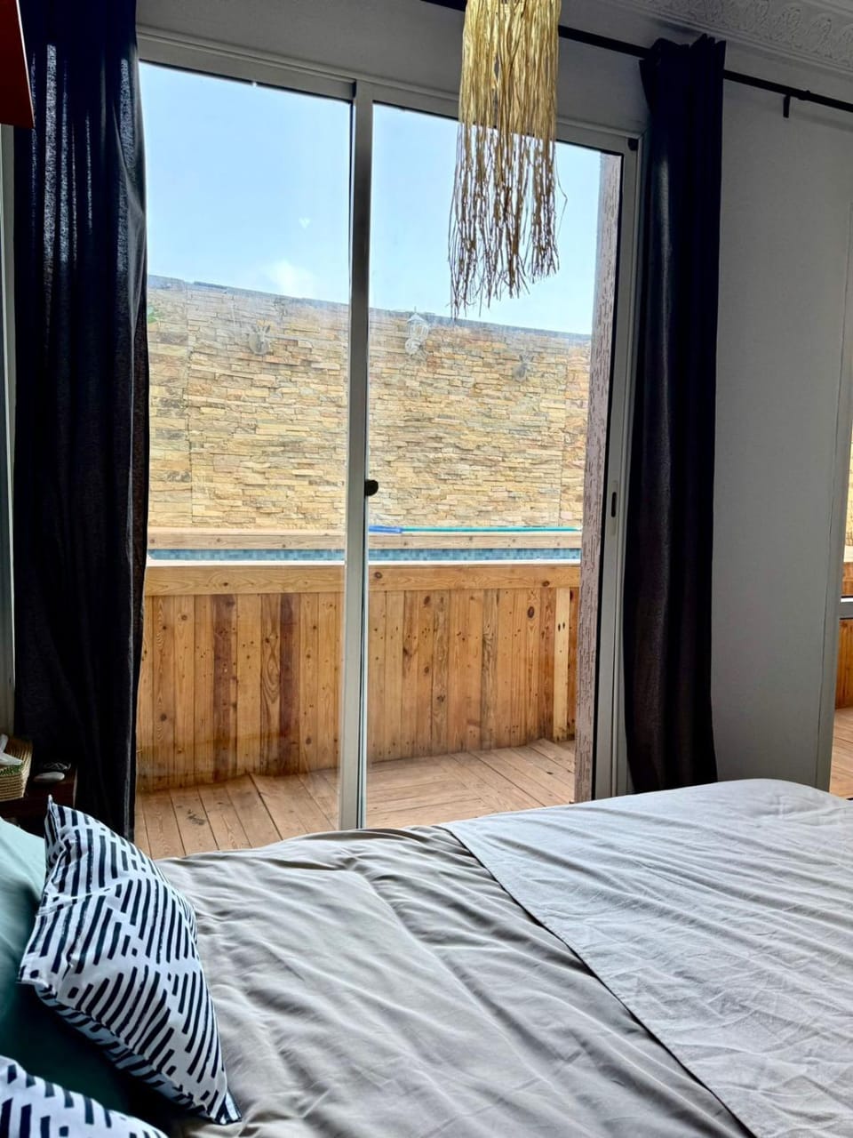 Bed, Garden, Bedroom, Swimming pool