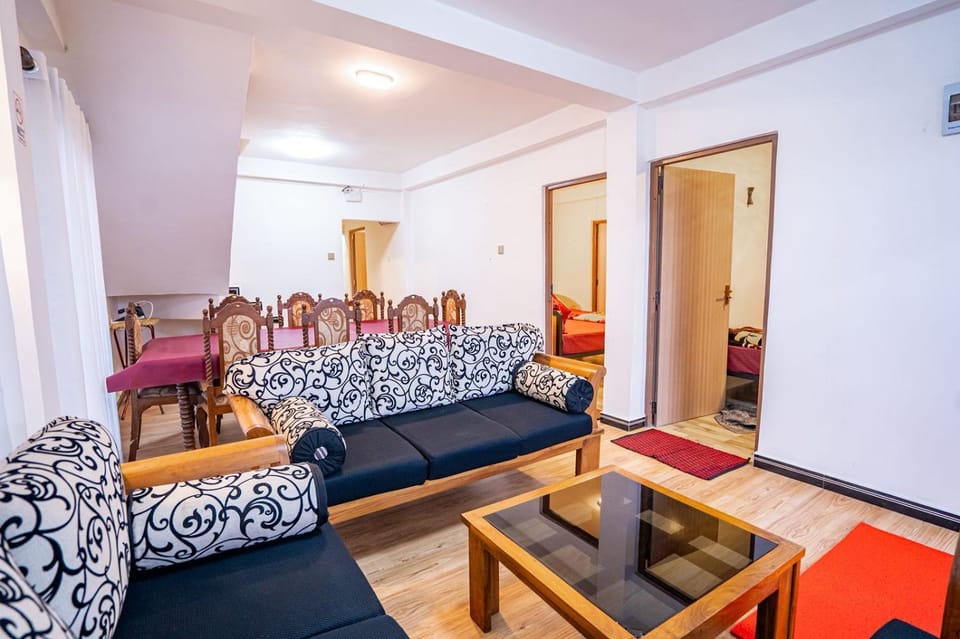 Grand Mellow Budget Villa Bed and Breakfast in Nuwara Eliya