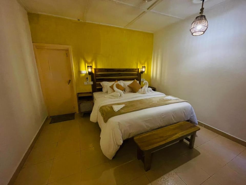 Sam's Hut Arugambay Hotel in Sri Lanka