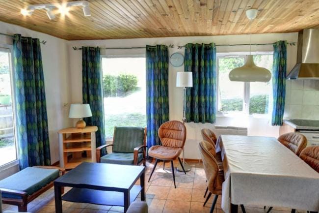 La Bonne Vie Bungalow & Gîte Campground/ 
RV Resort in Bourgogne-Franche-Comté