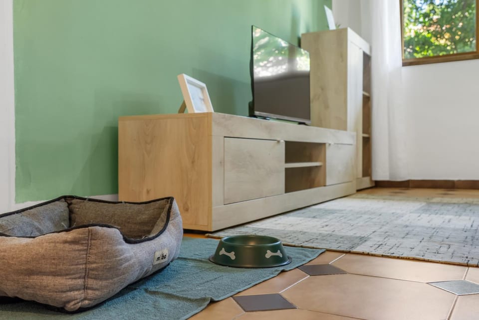 Genova 3 Pet Friendly Flat House in Sardinia