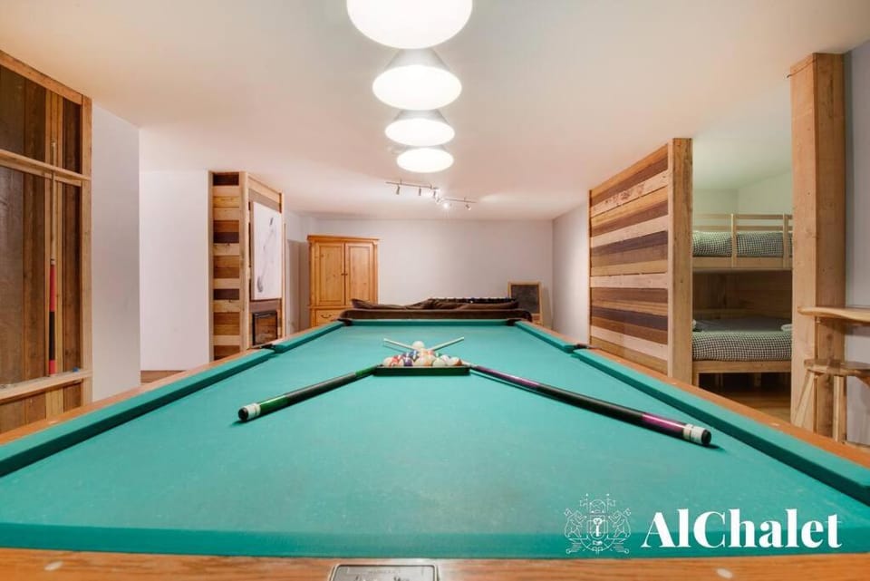 Villa Alpine - Alpin en Foret - Spa Chalet in Baie-Saint-Paul
