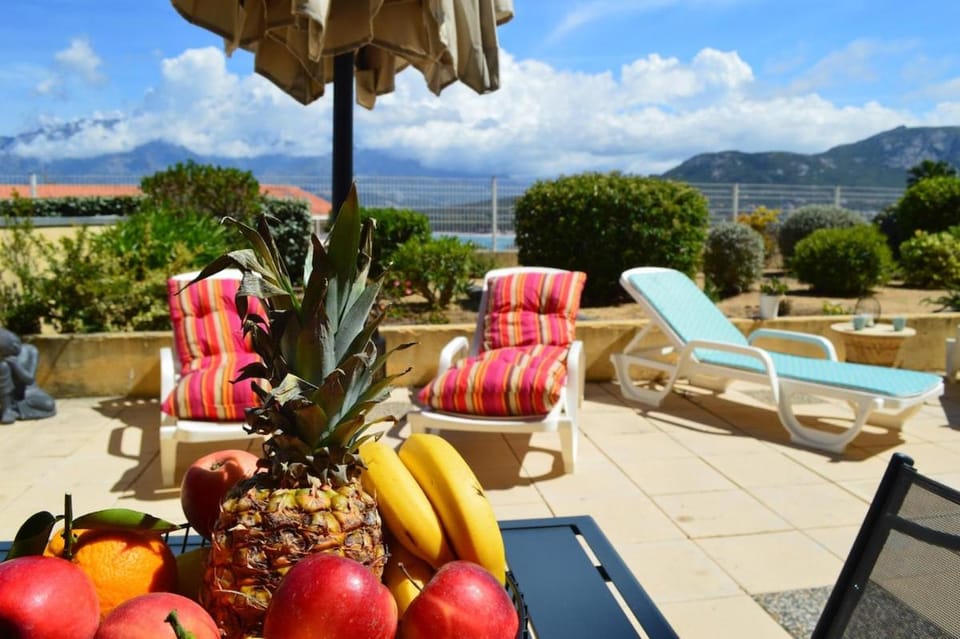 Patio, View (from property/room), Mountain view, Sea view, sunbed