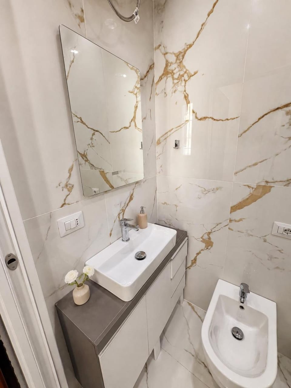 Luxury 11 al Duomo di Parma Apartment in Parma