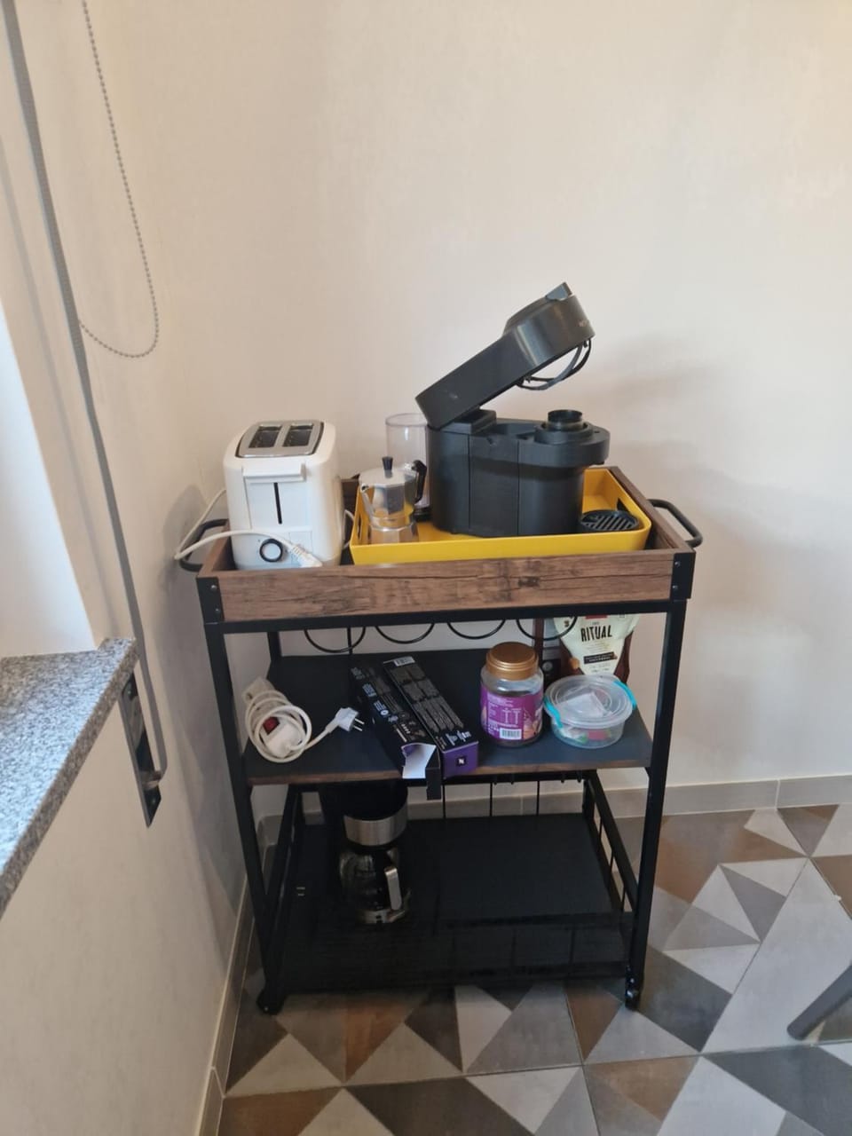 Coffee/tea facilities