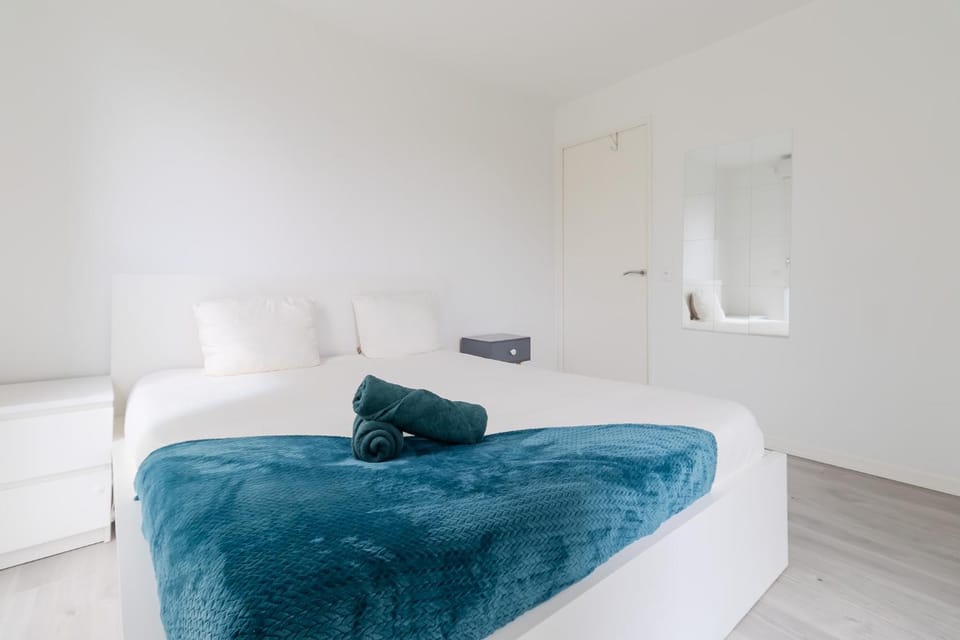 Grand T4 85m terrasse 8 pers 15min Paris Apartment in Vitry-sur-Seine