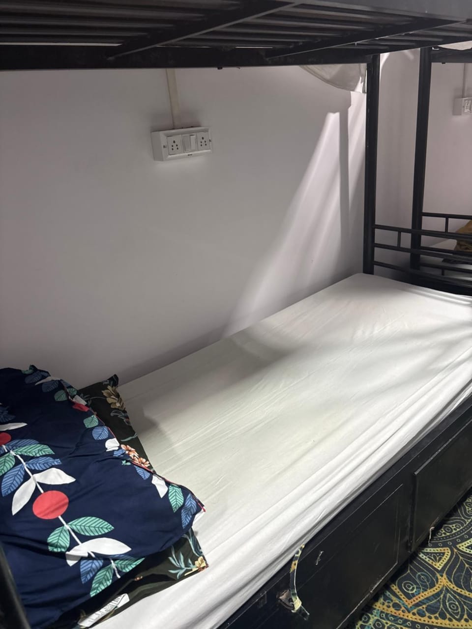 Quick stay hostel Hostel in Mumbai