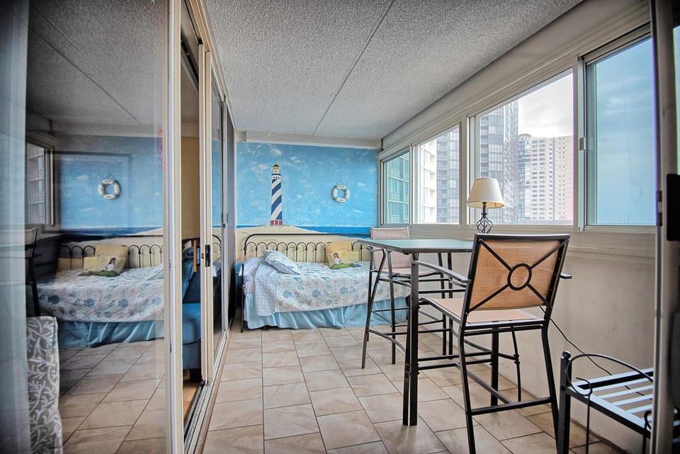 Nothing Beats Oceanfront OCMD!! Apartment in Ocean City