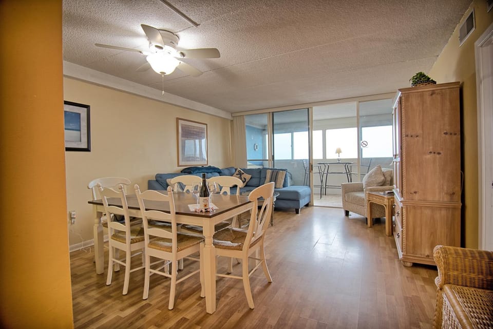 Nothing Beats Oceanfront OCMD!! Apartment in Ocean City