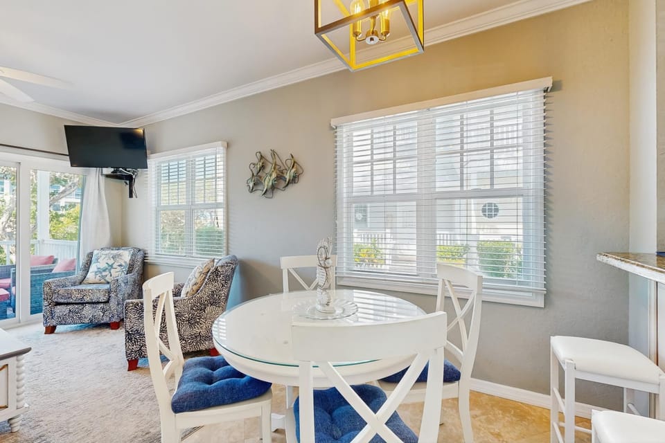 DK35 - Blue Water Cottage Villa House in Duck Key