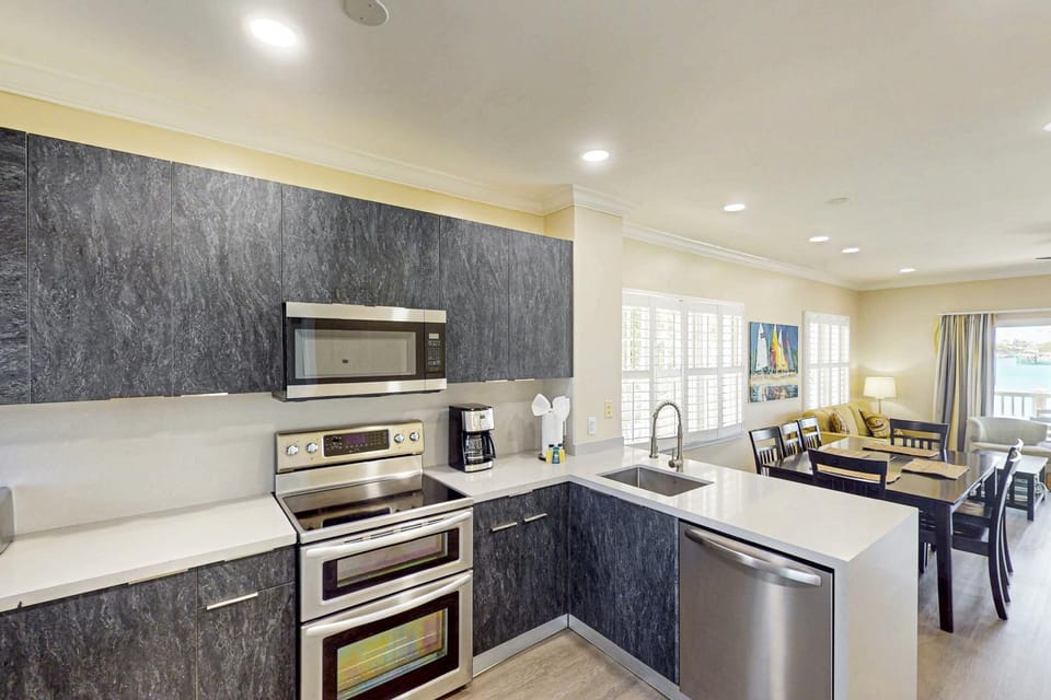 DK34 - Coastal Bliss Villa House in Duck Key