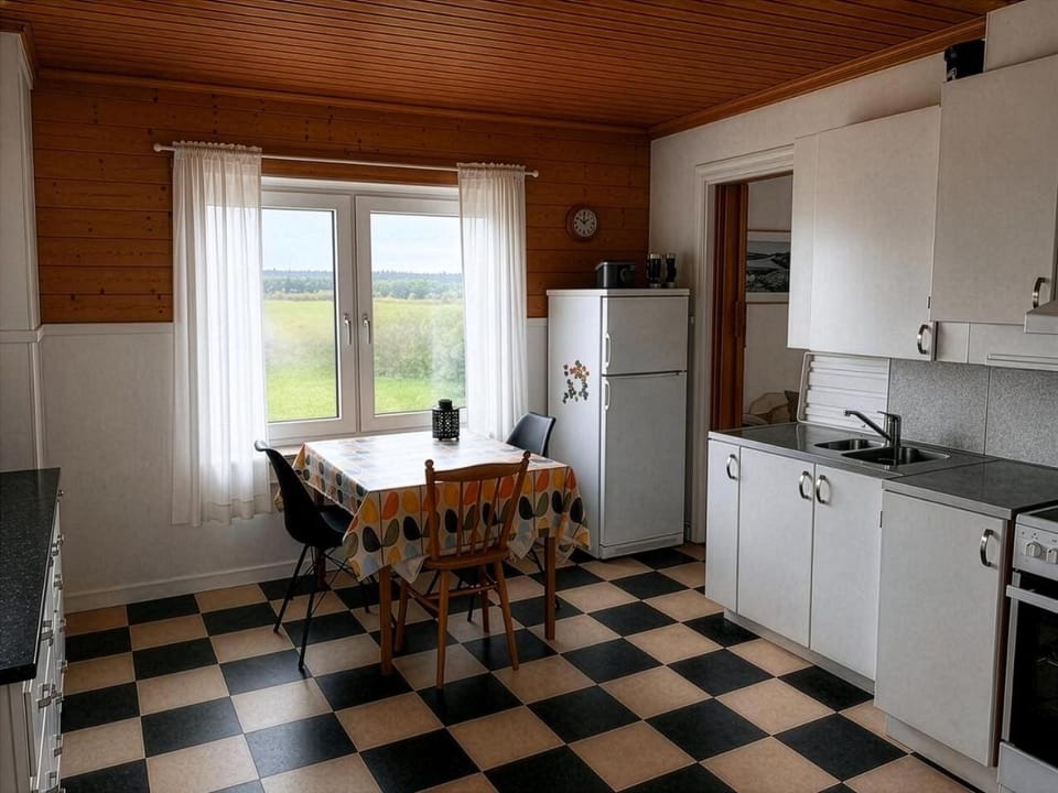 9 min to the Sea - near Tofta, Gnisvärd & Visby House in Gotland County, Sweden