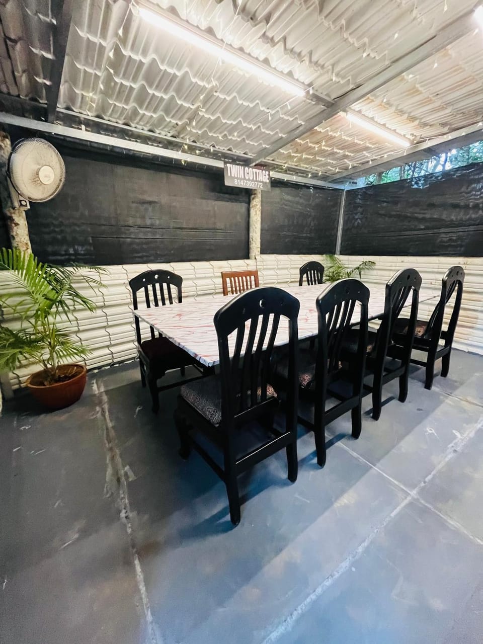 Patio, Living room, Seating area, Dining area