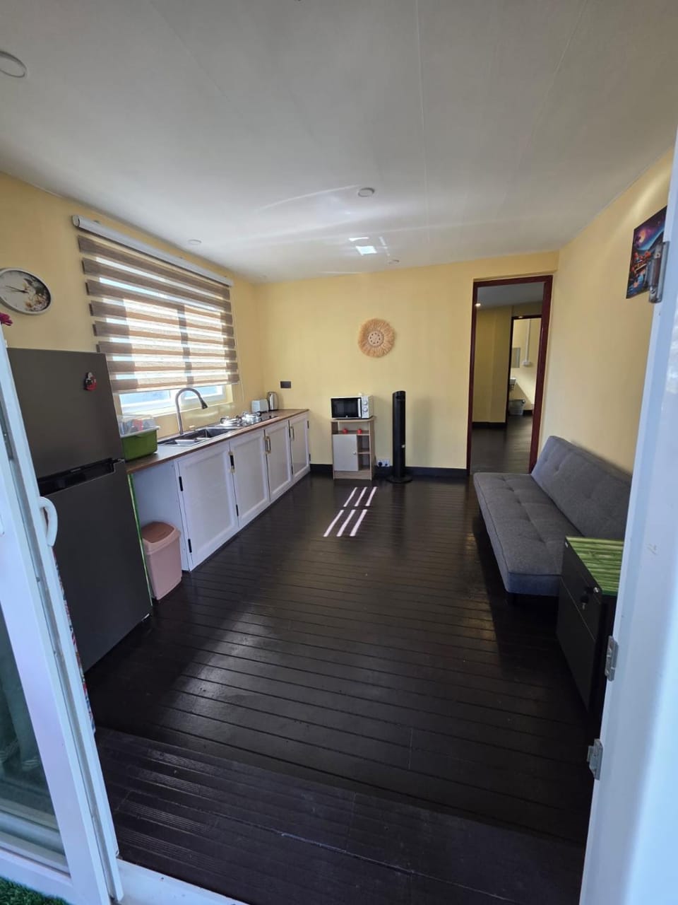 Kitchen or kitchenette, kitchen