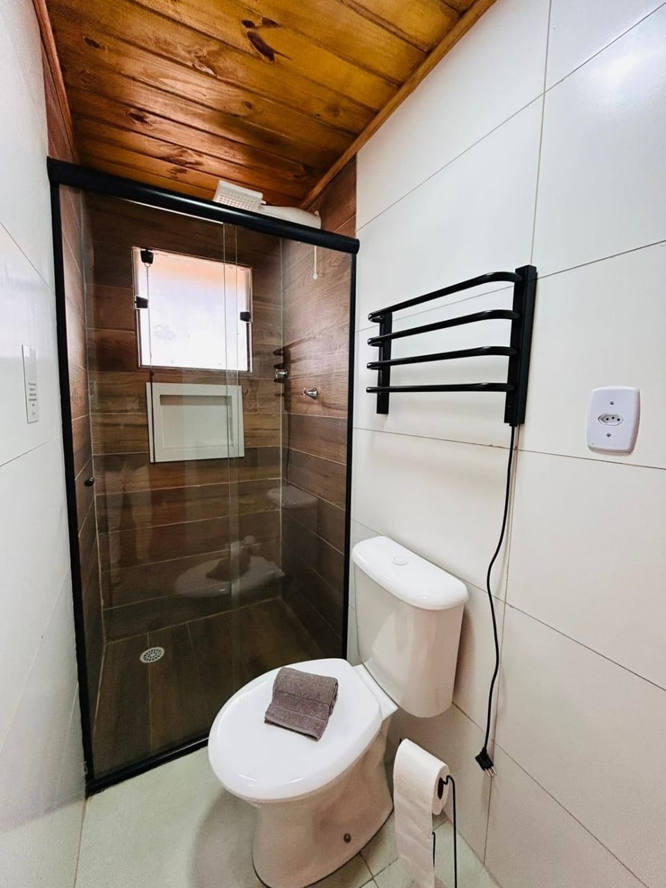 Quarto 23 - Suítes aconchegantes em Campos do Jordão Bed and Breakfast in Campos do Jordão