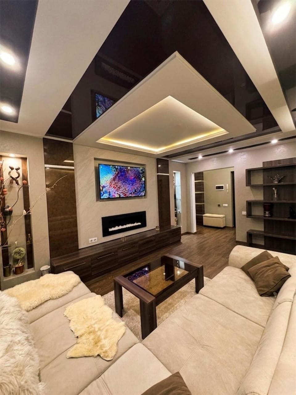 Communal lounge/ TV room, TV and multimedia, Living room, Seating area