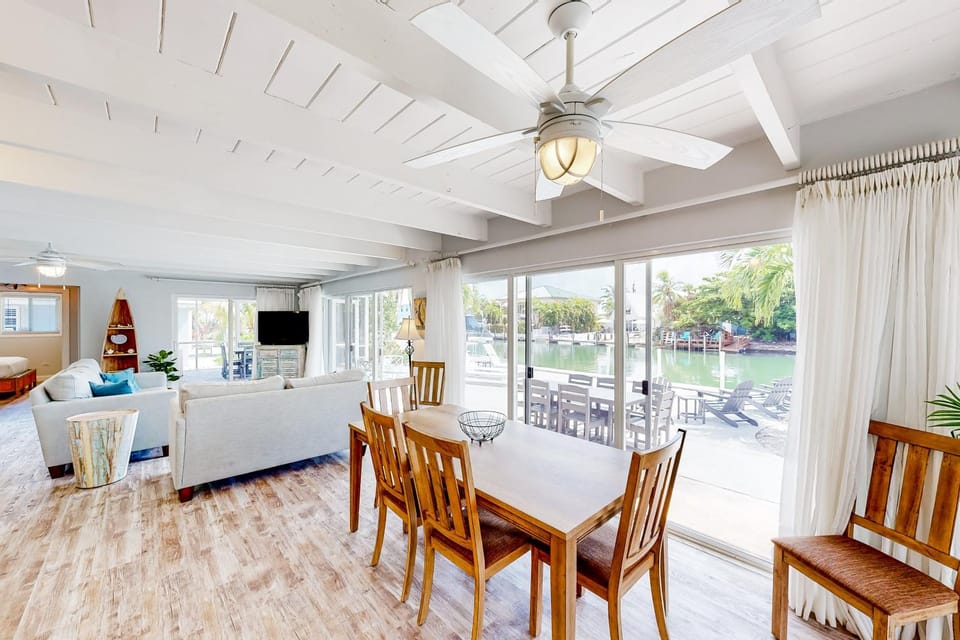 KC100 Breezy Keys House in Key Colony Beach