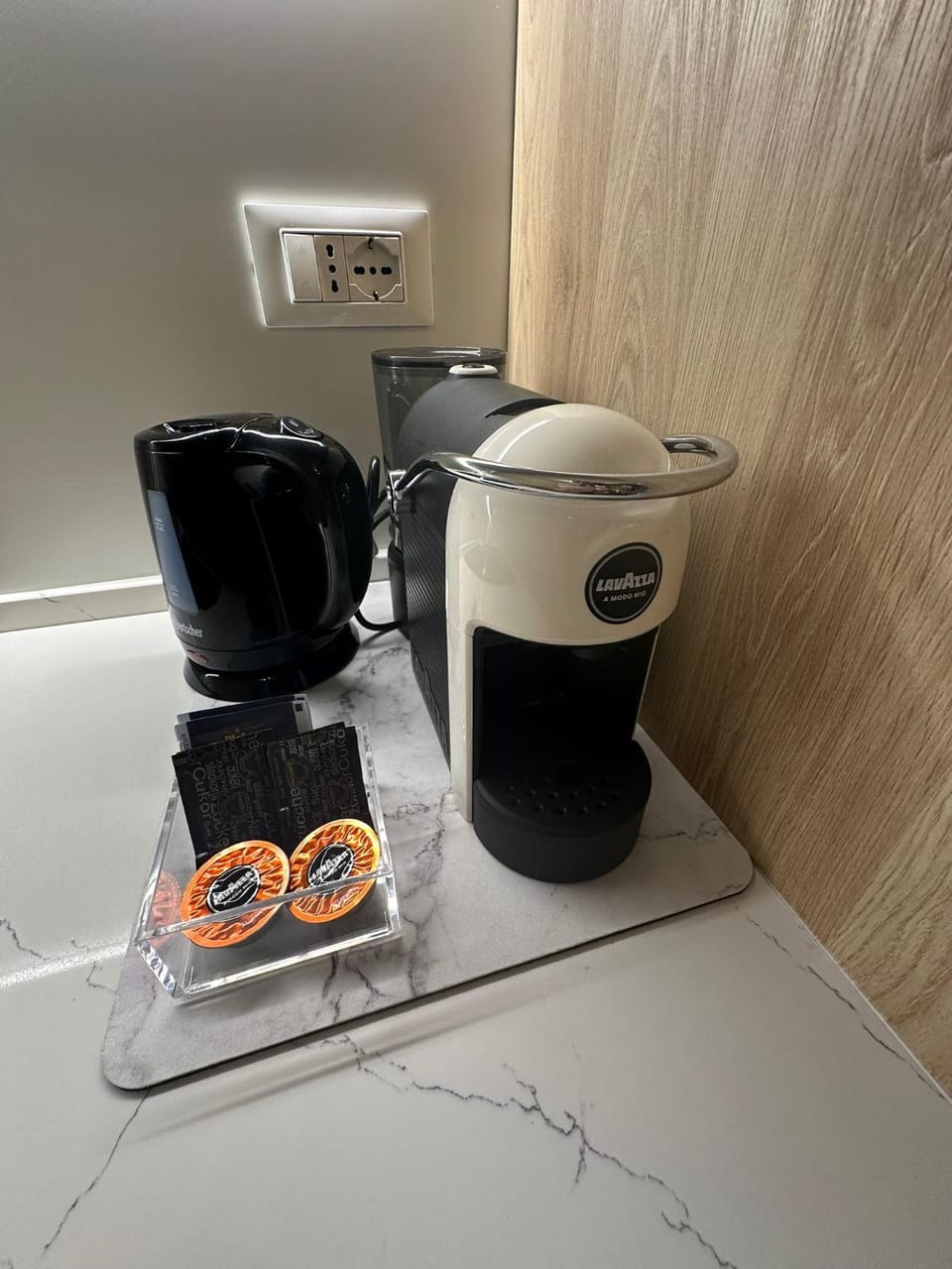 Coffee/tea facilities