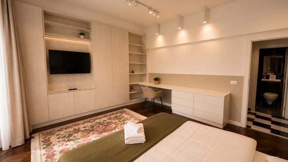 Elegant 2 Room Apartament - Central Apartment in Bucharest