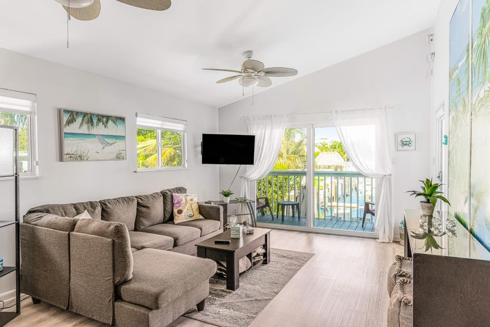 KC202 Ocean Oasis III House in Key Colony Beach