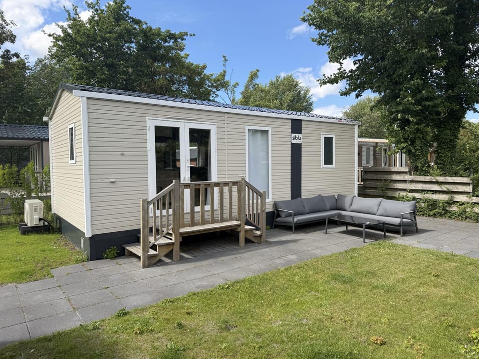 Property building, Patio, Garden, Garden view