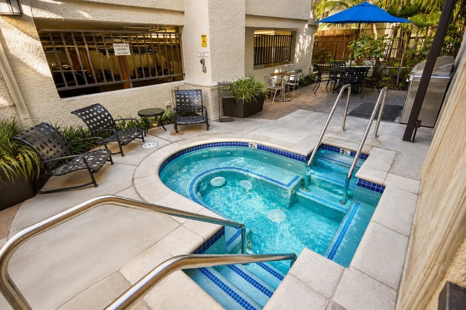 Hot Tub