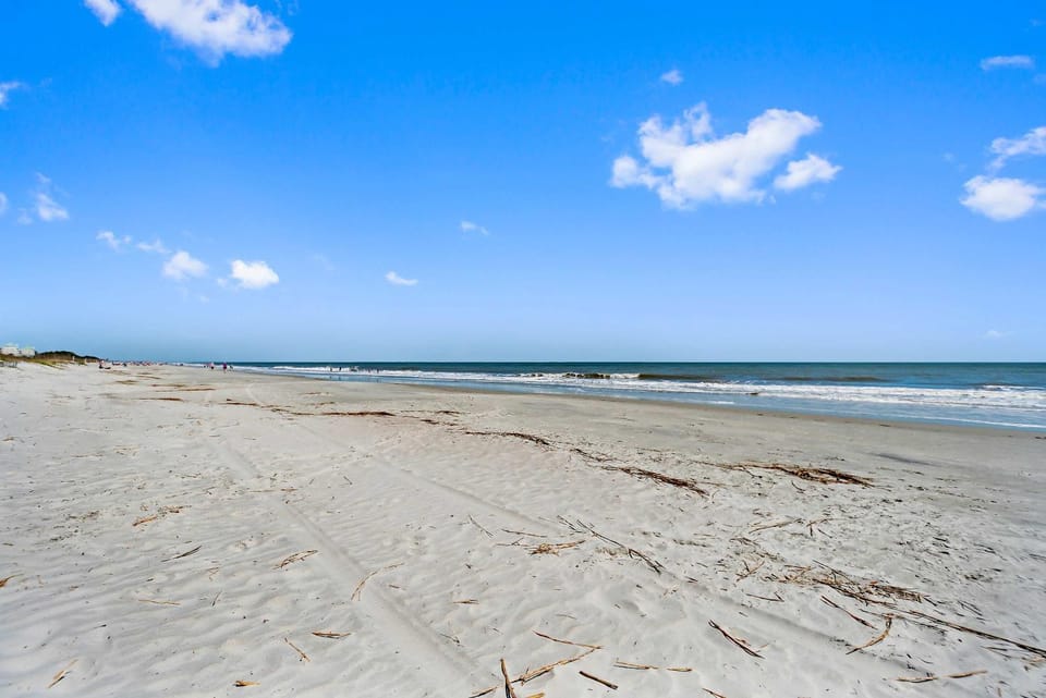 Beach Access Pool & Tennis - Sleeps 6 House in Hilton Head Island