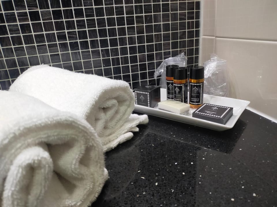 Bathroom, towels