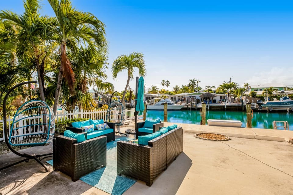 KC81 Key Colony Beach Waterfront Villa House in Key Colony Beach