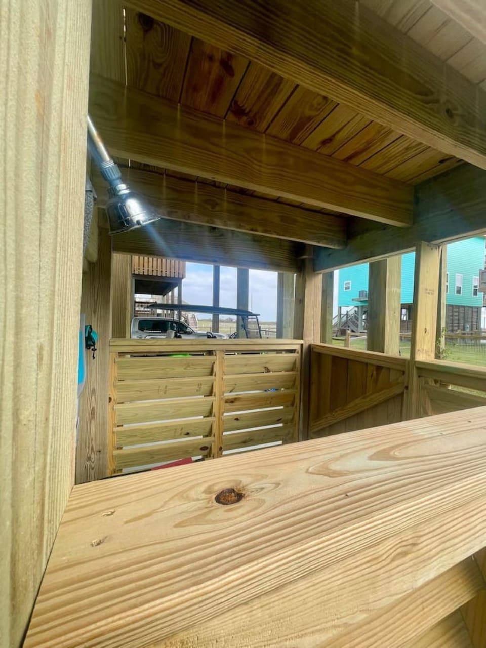 Gulf View 2 Kings Sleeps 8 Pet Friendly Fenced House in Bolivar Peninsula