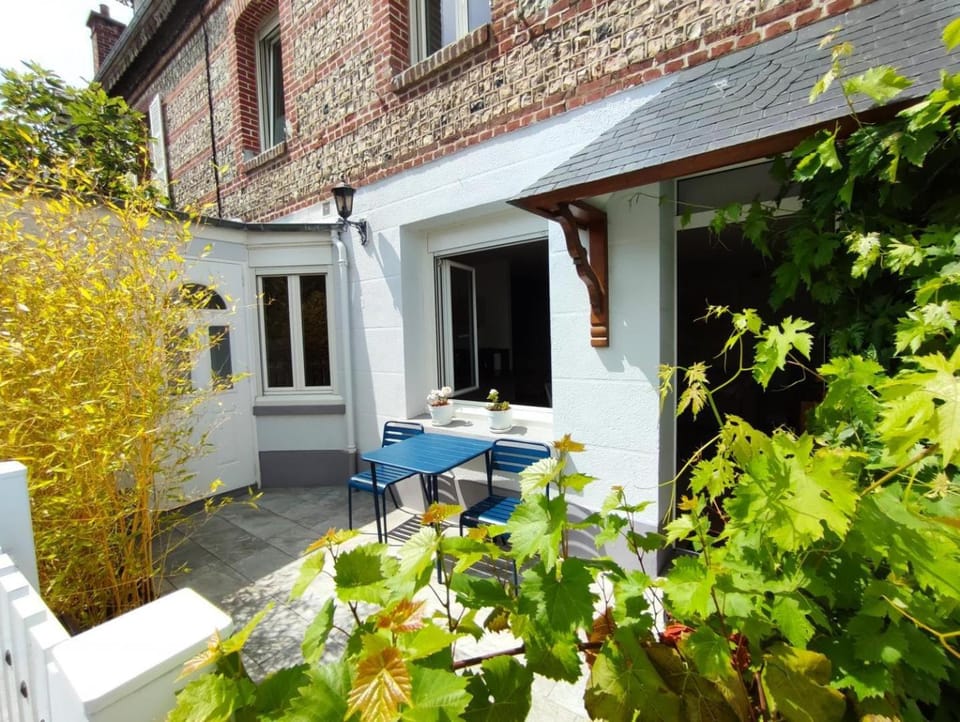 Gîte G9356 House in Étretat