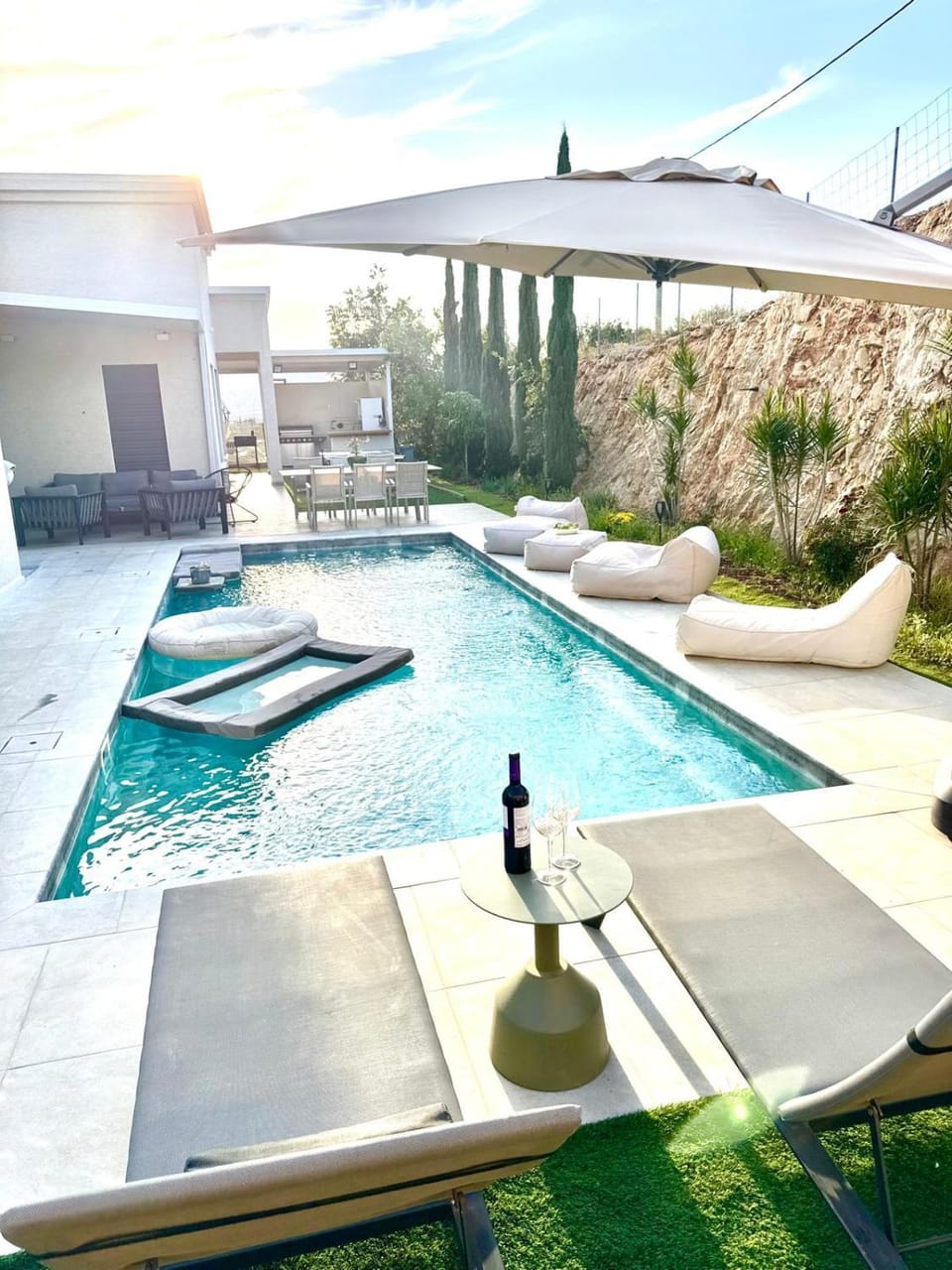 Swimming pool