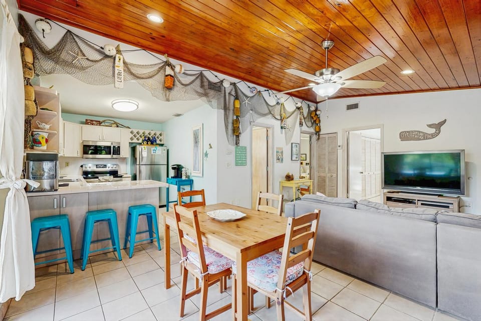 KL105FLR The Beach House House in Key Largo
