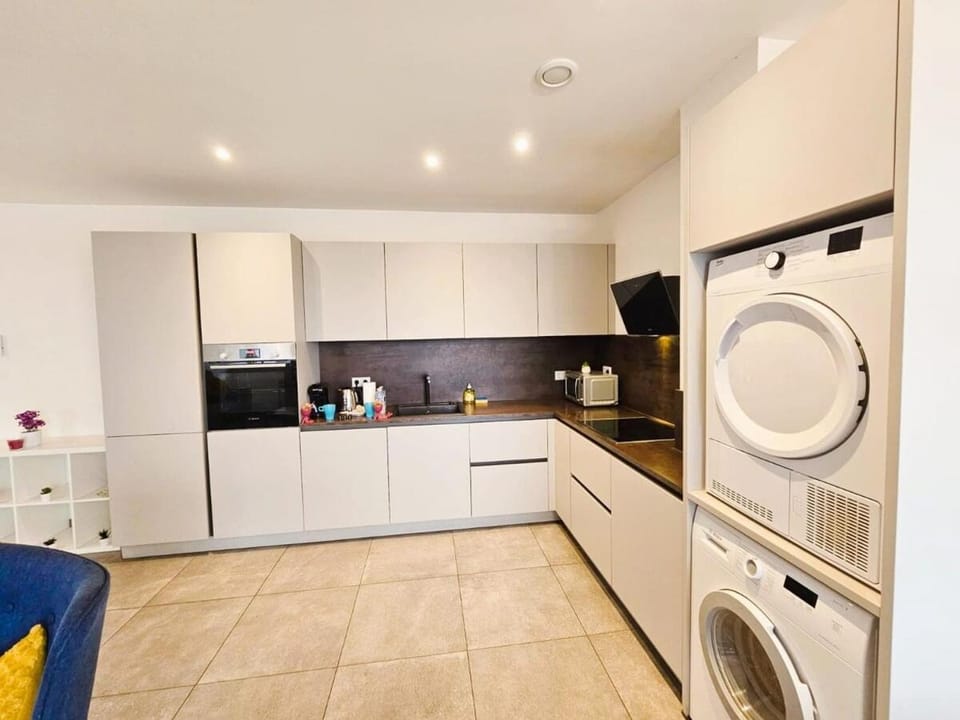 Spacious Urban Retreat with terrace&parking included Apartment in Luxembourg