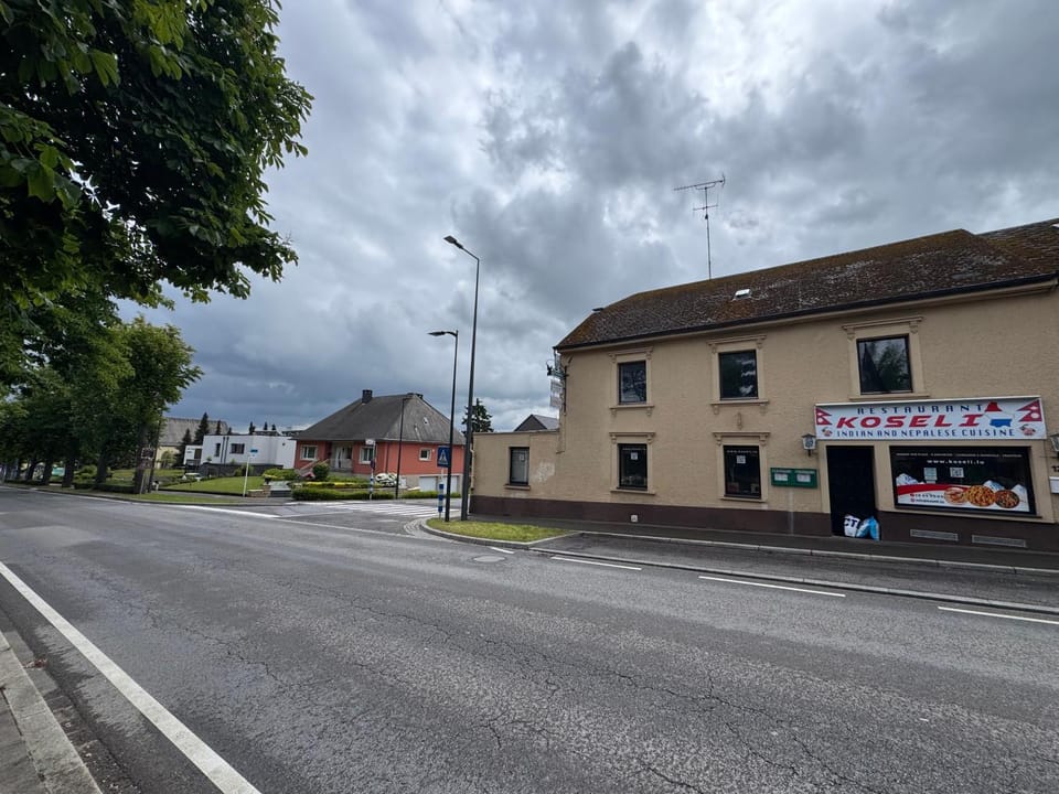 Property building, Neighbourhood, Street view, Location