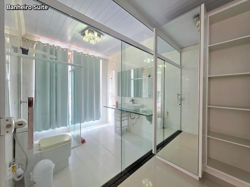 Casa 5 Quartos no coração de Foz House in Foz do Iguaçu