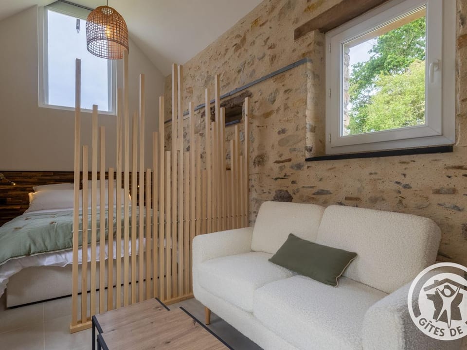 Studio climatisé, village paisible - FR-1-622-122 House in Pays de la Loire