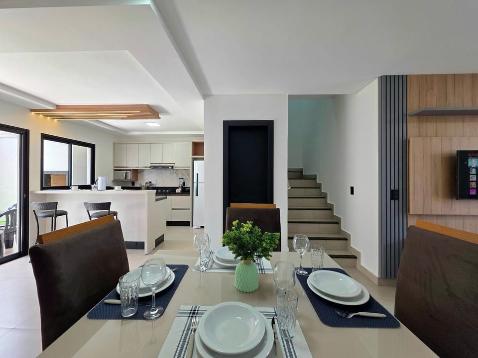Sobrado 21 novíssimo 3 quartos melhor bairro de foz House in Foz do Iguaçu