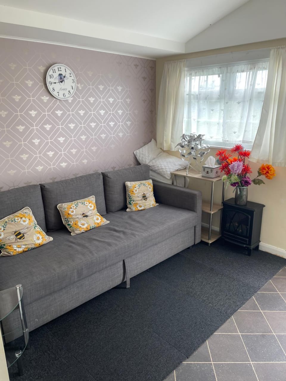 Sheppey Village Roxy Chalet in Leysdown-on-Sea