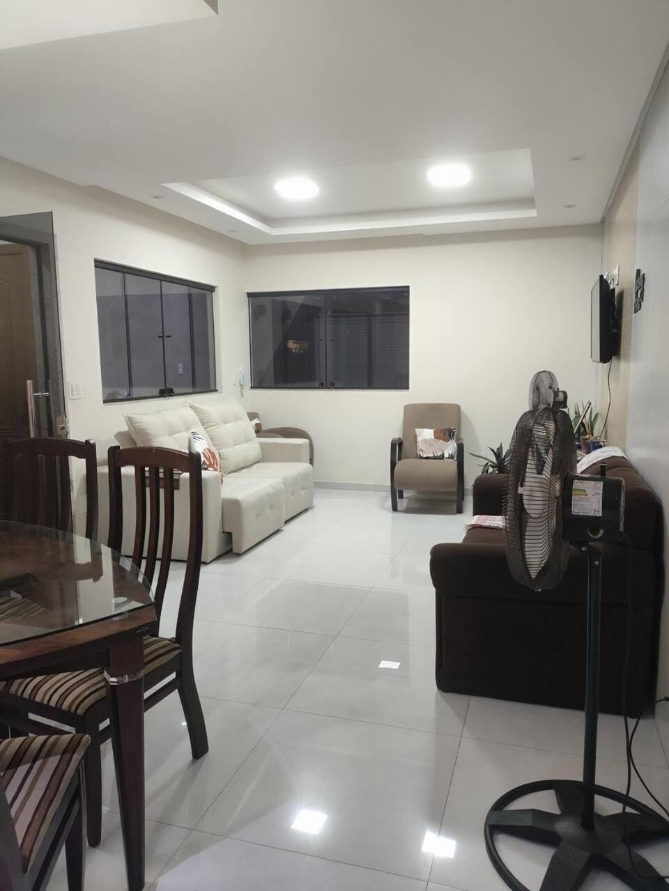 Casa com garagem perto do polo industrial Serra House in Serra